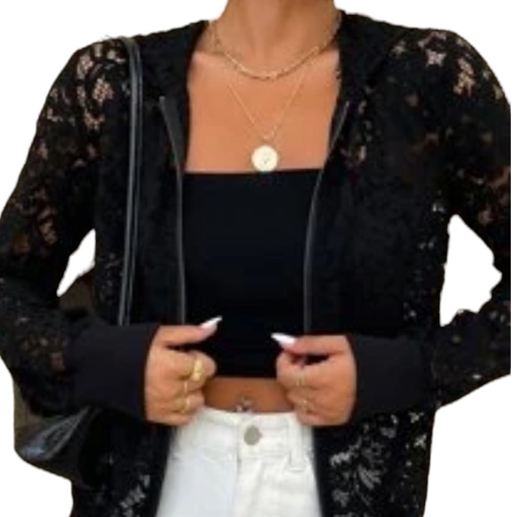 Forever 21 Tops - FOREVER 21 Lace Sweater Jacket